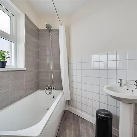 Beautiful 2 Bed House, South Belfast. 7 Minutes City Centre. Exterior photo