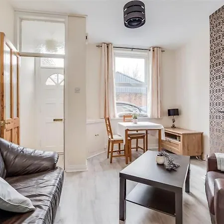 Beautiful 2 Bed House, South Belfast. 7 Minutes City Centre. Exterior photo