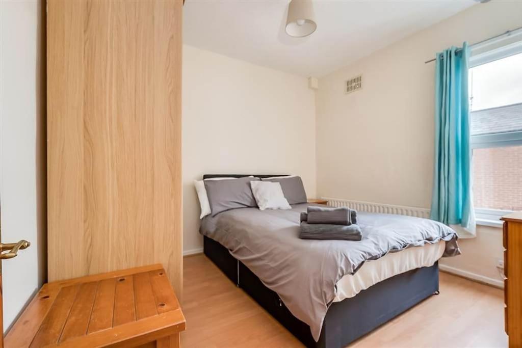 Holiday home Beautiful 2 Bed House, South Belfast. 7 Minutes Centre. Belfast